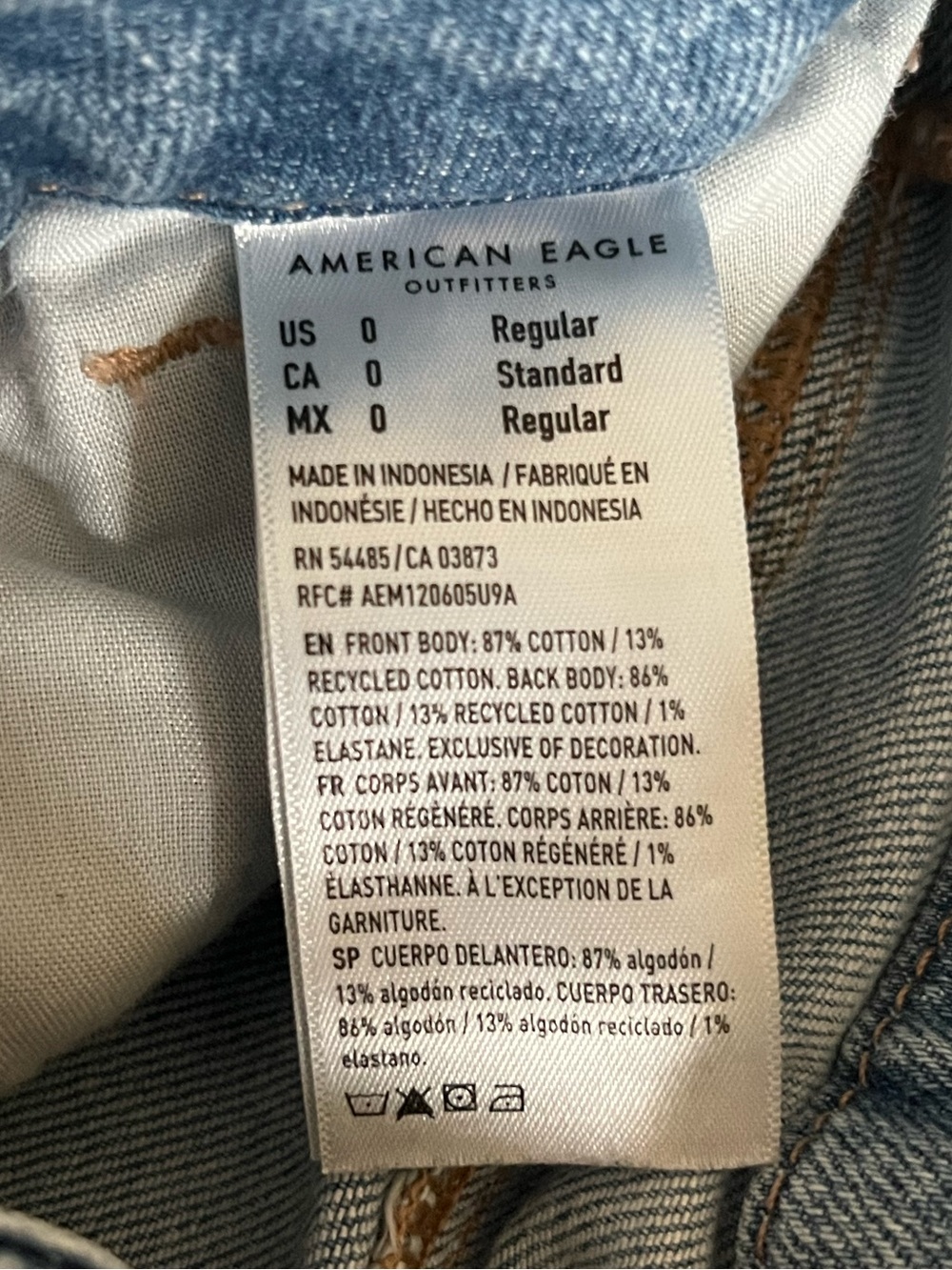American Eagle Women’s Light Wash Strigid Jeans Size 0 Regular - Picture 8 of 9
